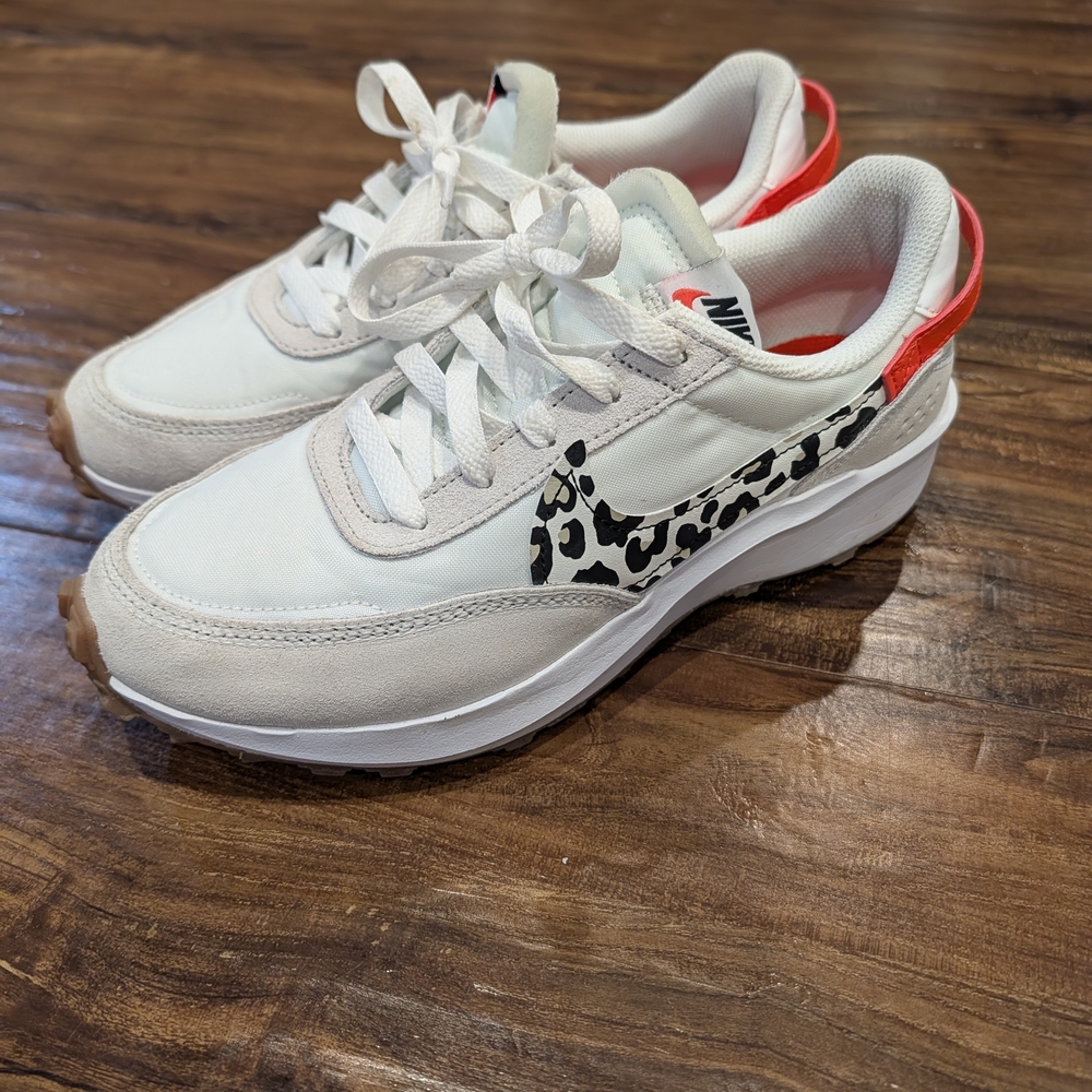 Nike Women's White and Red Sneakers